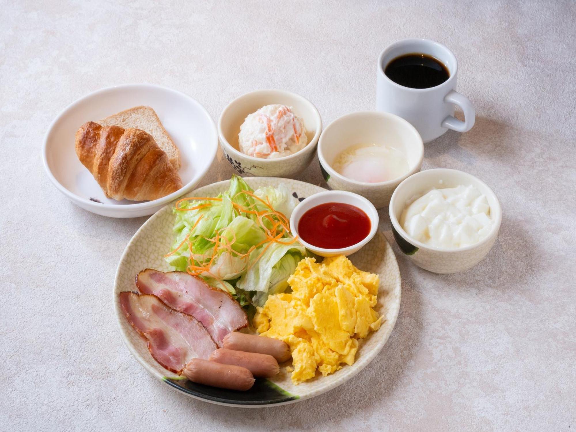 Apa Hotel Higashi Shinjuku Ekimae — Photos 1